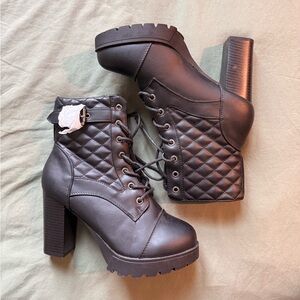 Stylish Black Quilted Ankle Boots